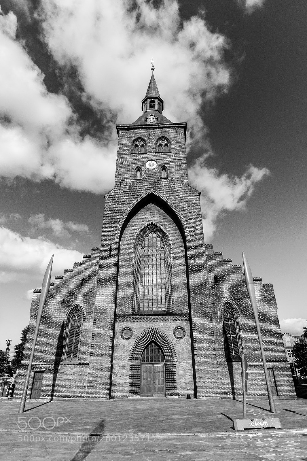 Canon EOS 600D (Rebel EOS T3i / EOS Kiss X5) sample photo. St. canute's cathedral photography