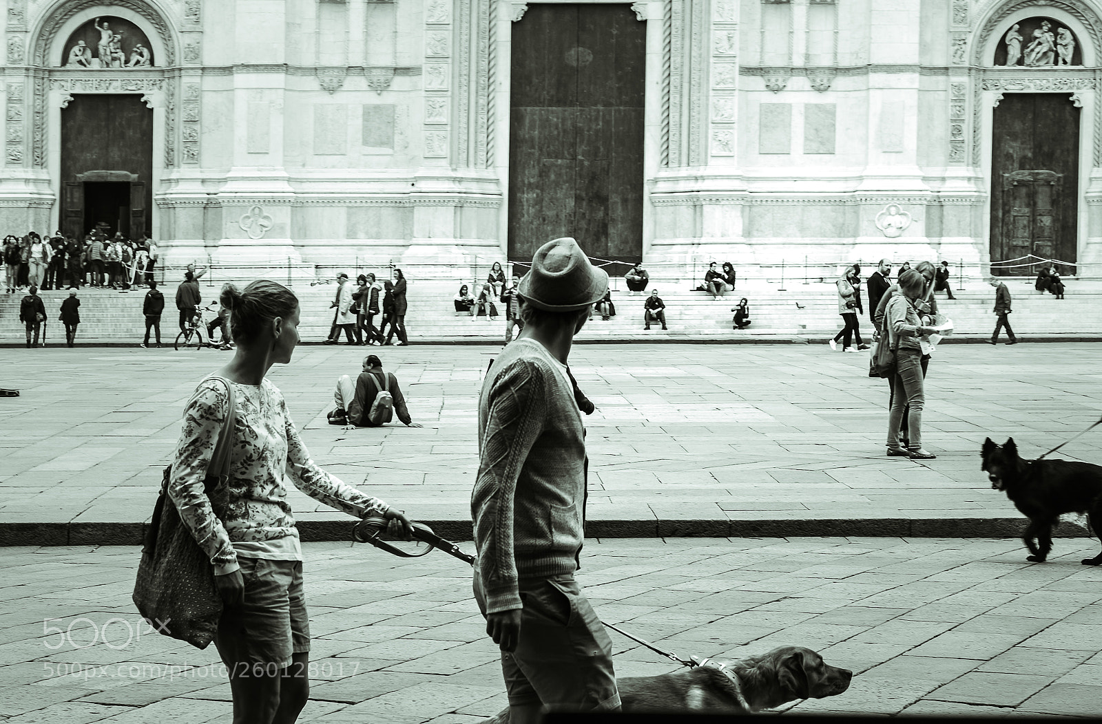 Fujifilm X-T10 sample photo. Street bw photography
