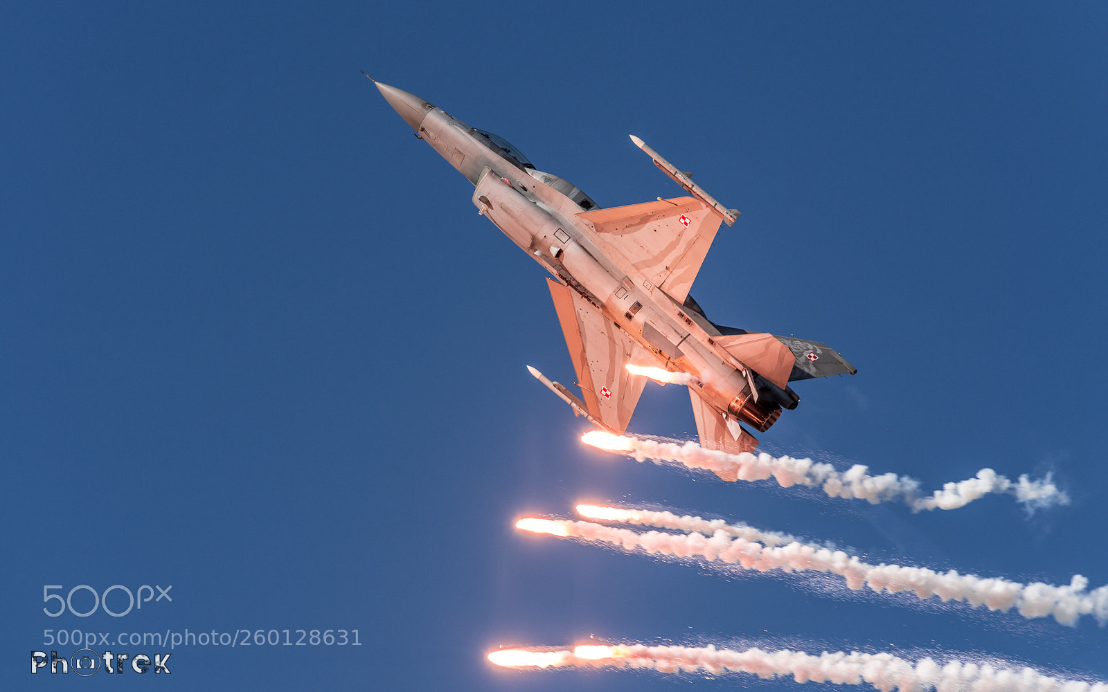 Nikon D7200 sample photo. F-16 tiger demo team photography