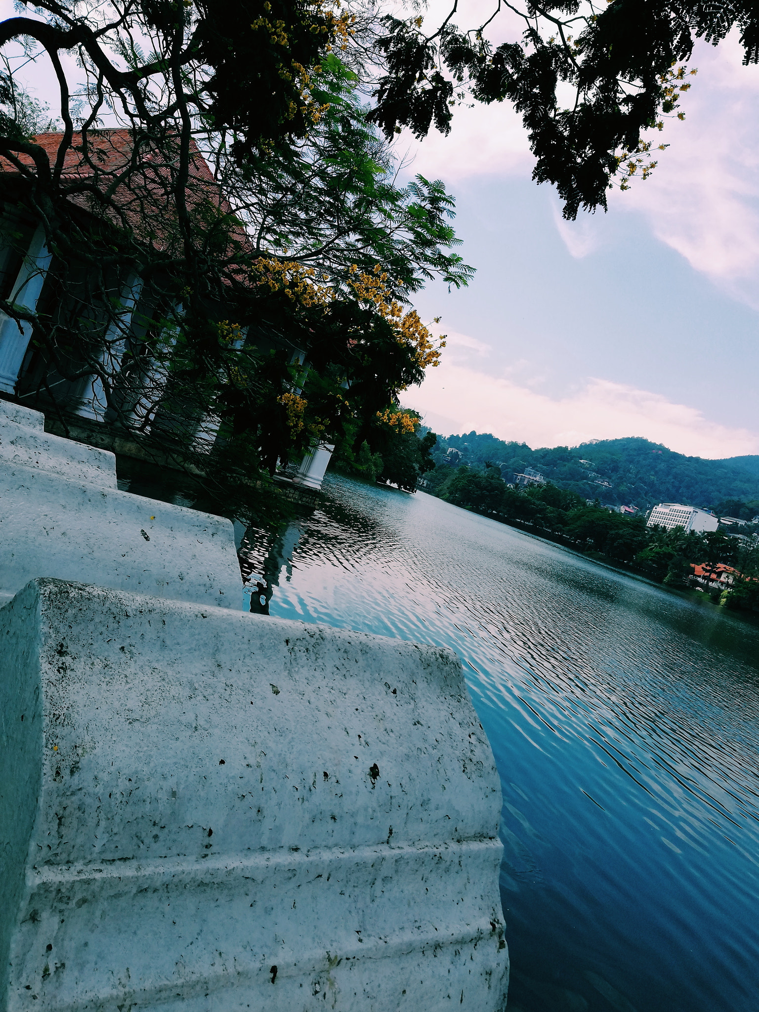 HUAWEI nova 2i sample photo