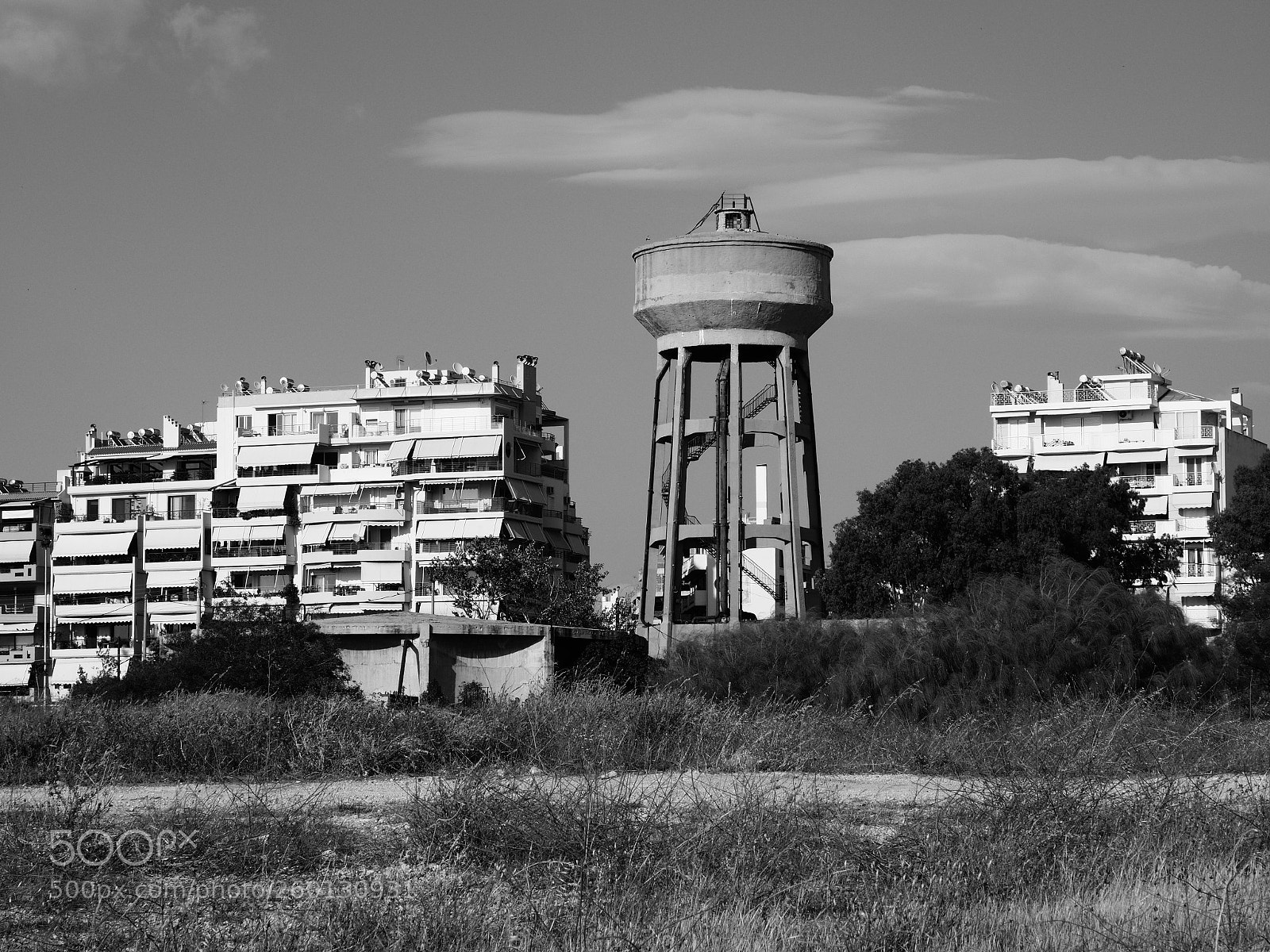 Olympus PEN-F sample photo. Urban contradiction photography