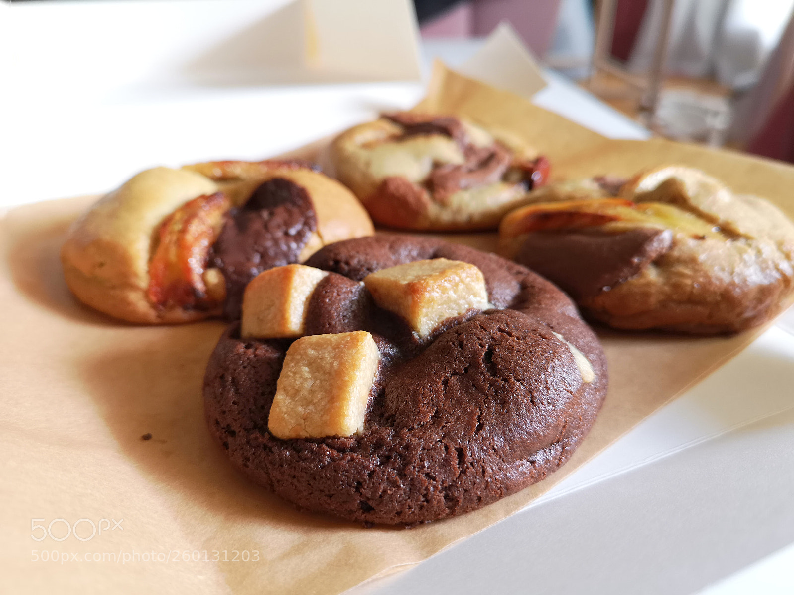 HUAWEI CLT-L29 sample photo. Scoop me a cookie photography