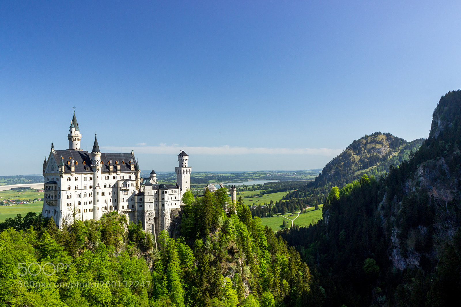 Canon EOS 600D (Rebel EOS T3i / EOS Kiss X5) sample photo. Neuschwanstein castle photography
