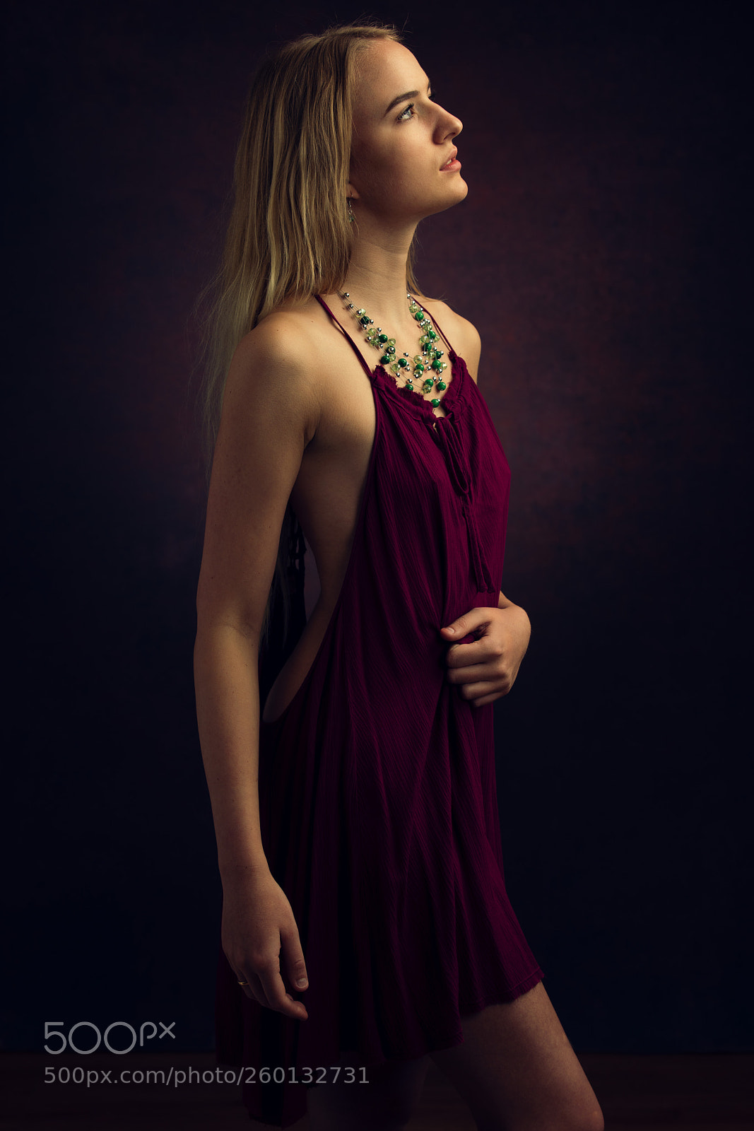 Canon EOS 5D Mark IV sample photo. Beauty glowing photography
