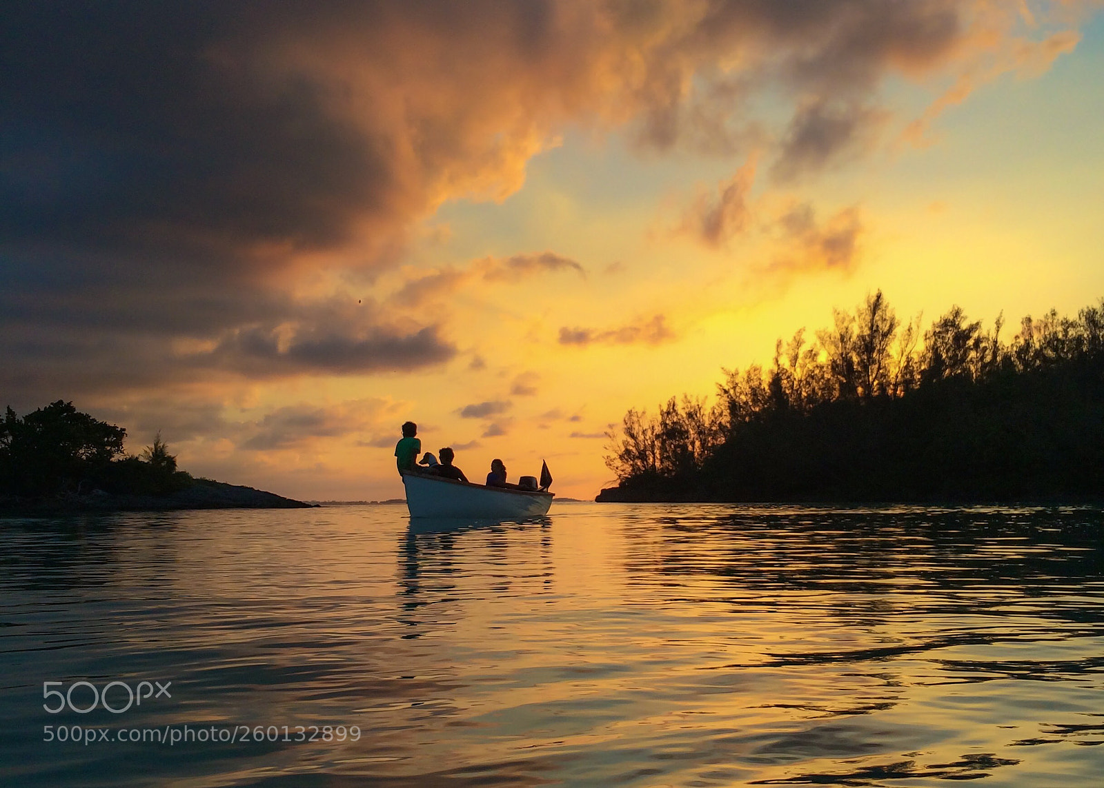 Apple iPhone 5s sample photo. Sunset boaters photography