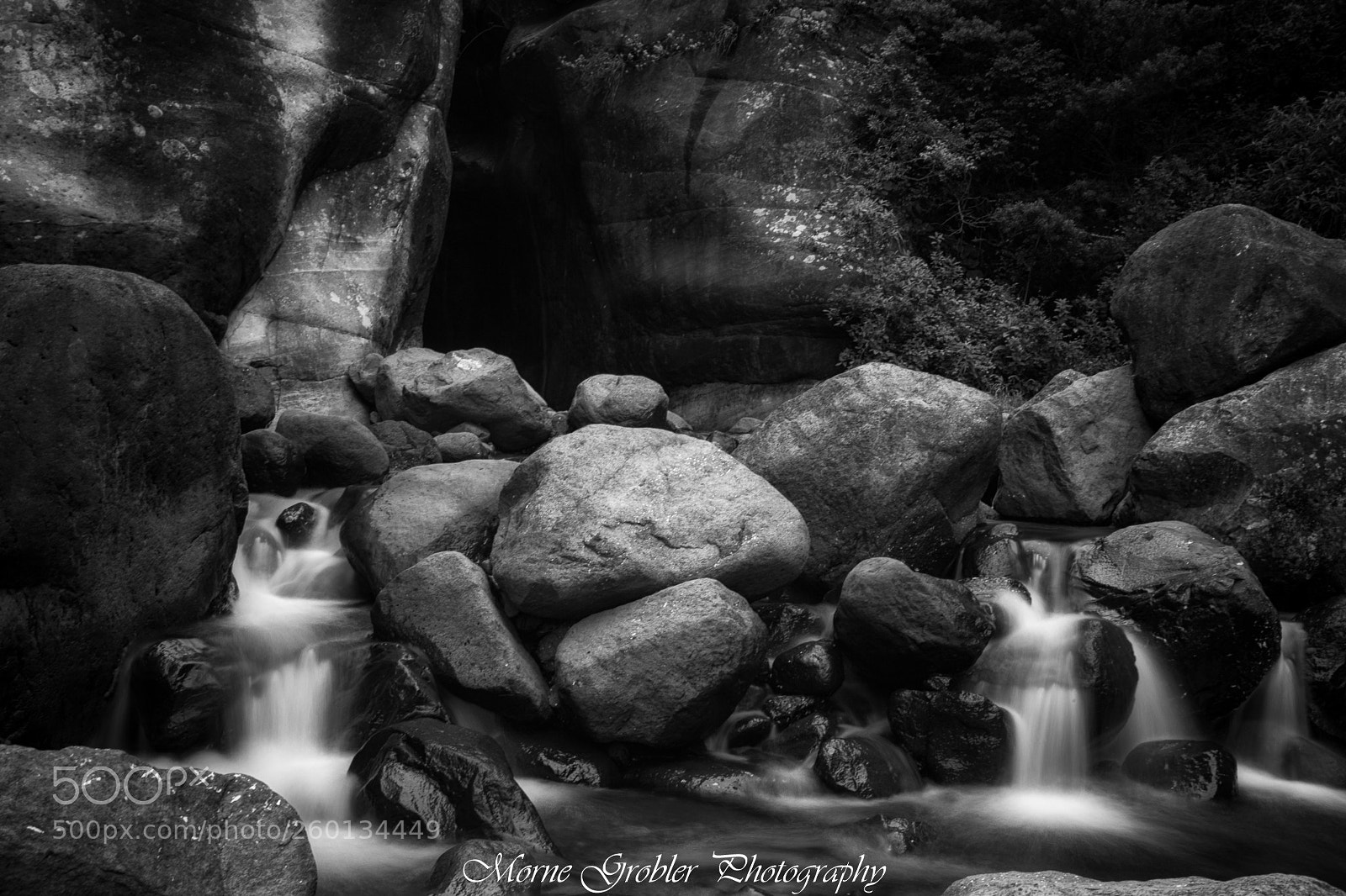 Canon EOS 5D Mark II sample photo. Moody moments photography