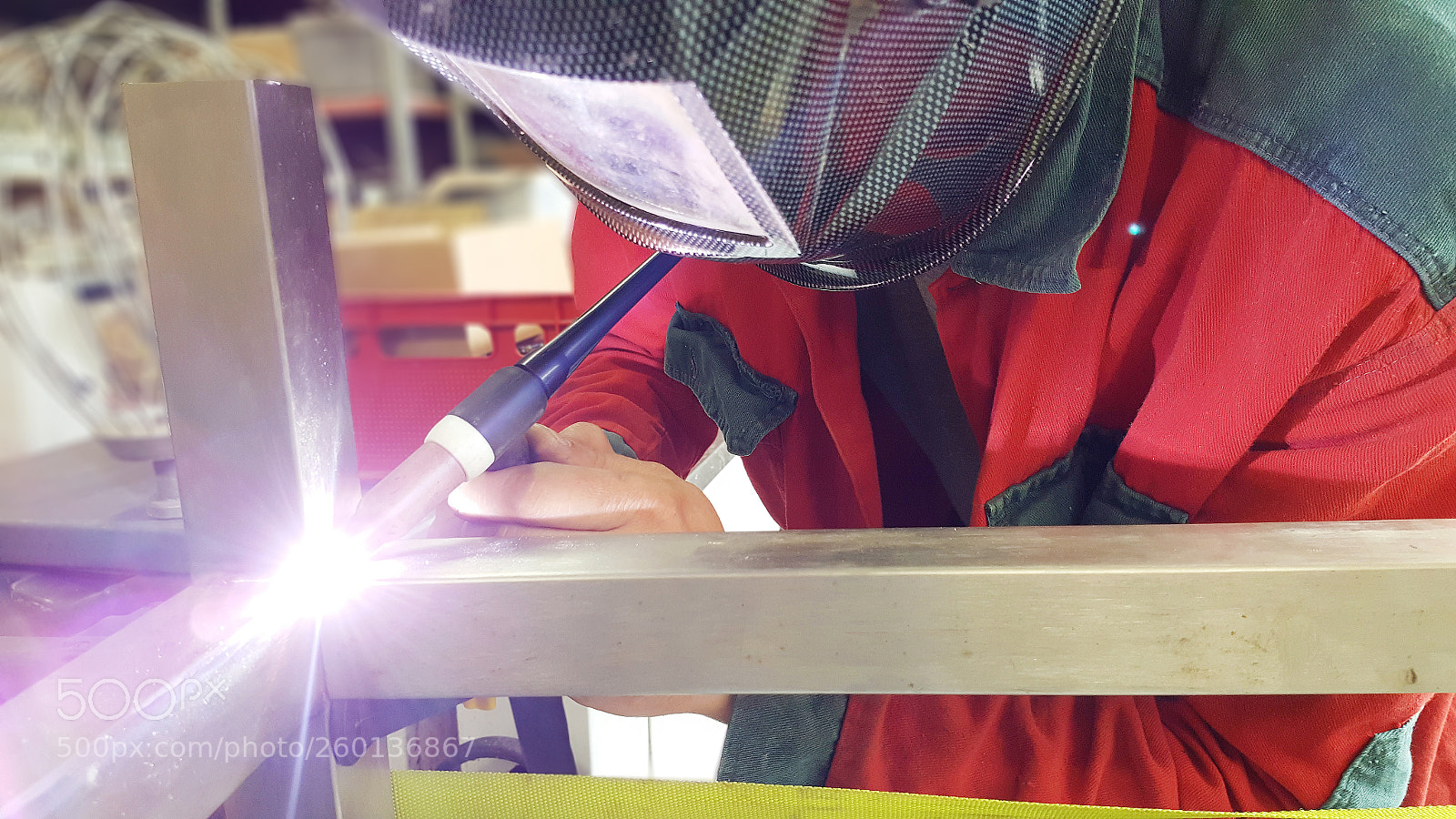 Samsung Galaxy S6 sample photo. Man welds profiles of photography