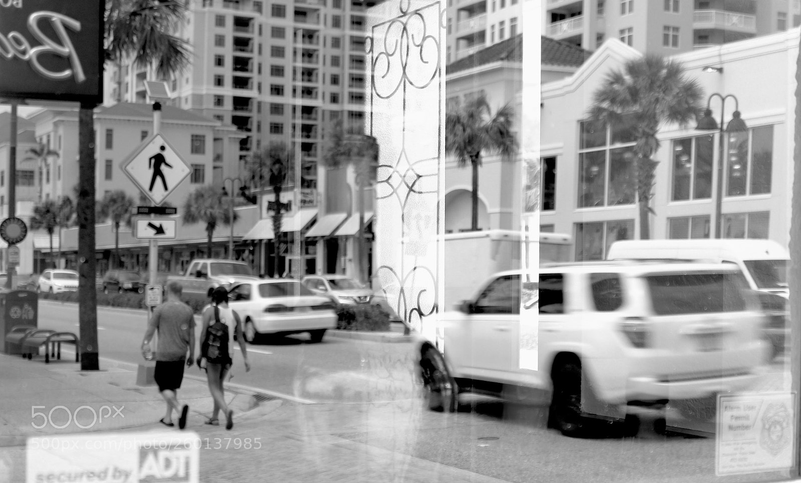 Canon EOS 600D (Rebel EOS T3i / EOS Kiss X5) sample photo. Reflection photography