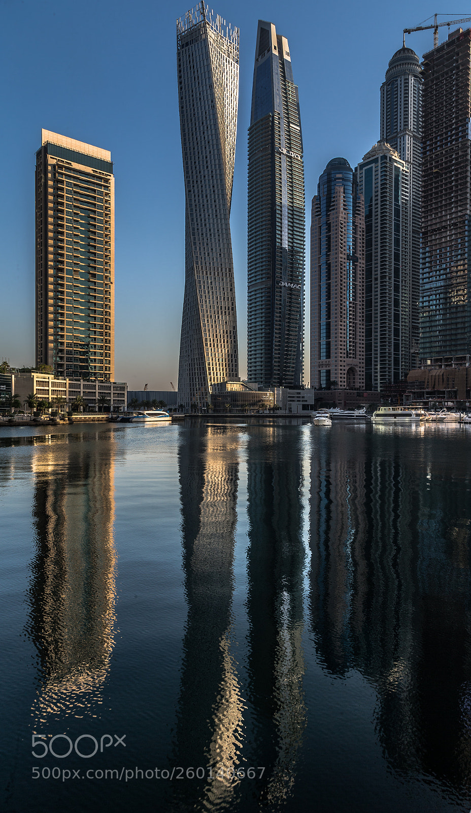 Canon EOS-1D X sample photo. Cayan tower dubai marina photography