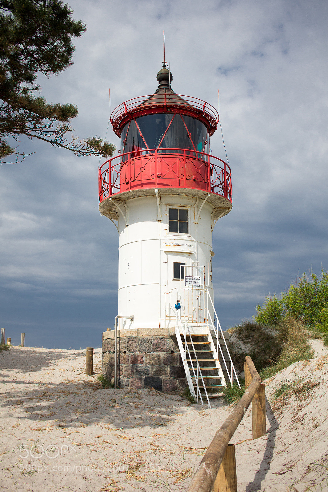 Canon EOS 60D sample photo. Leuchtfeuer gellen, hiddensee photography