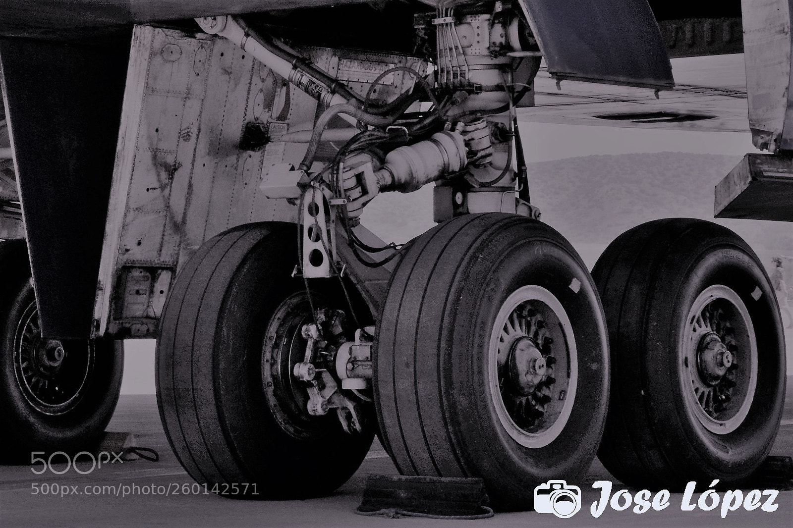Nikon D3100 sample photo. Air machines photography