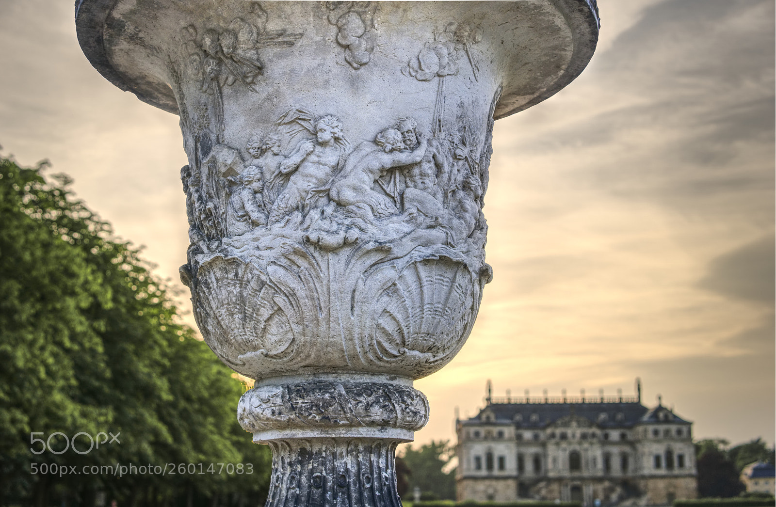 Sony a6000 sample photo. Pokal mit palais im photography