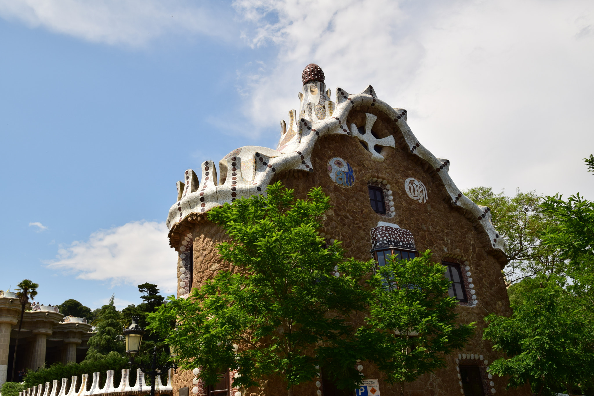 Nikon AF-S Nikkor 20mm F1.8G ED sample photo. Architecture photography