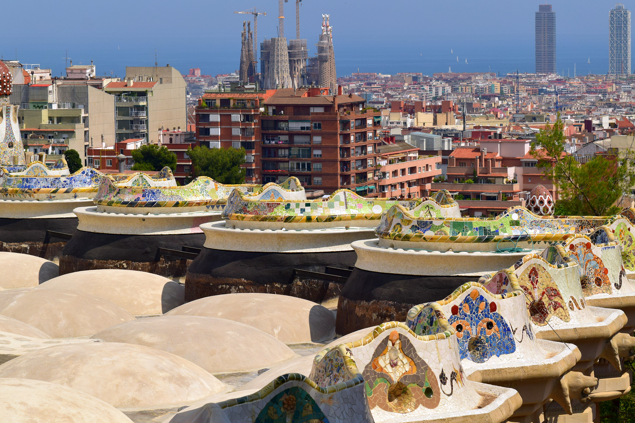 Nikon AF-S DX Micro-Nikkor 85mm F3.5G ED VR sample photo. Barcelona photography
