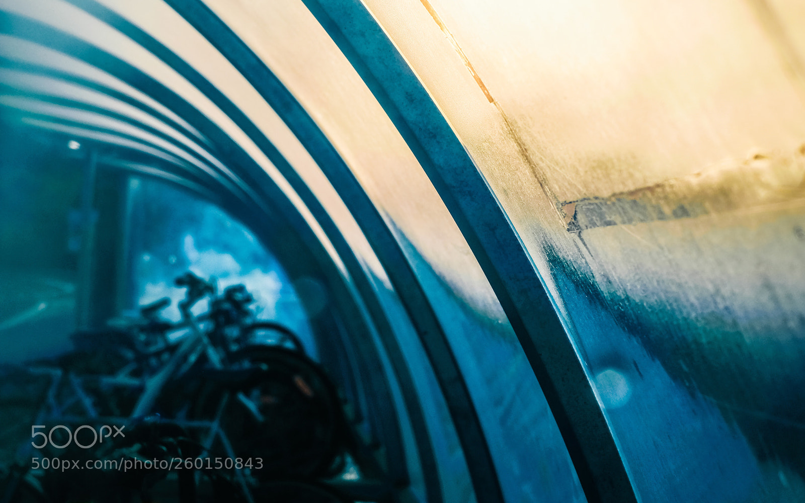 Fujifilm X-T20 sample photo. Blue and orange photography