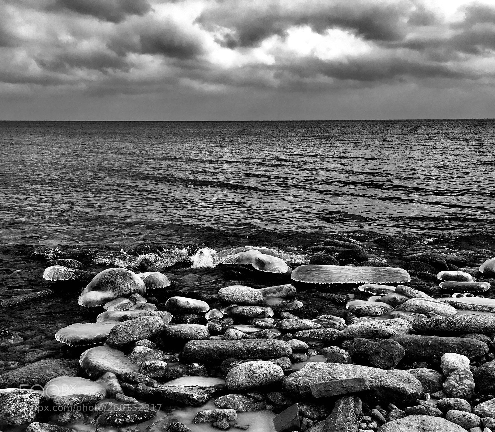 Apple iPhone 6s sample photo. Rocky shores photography