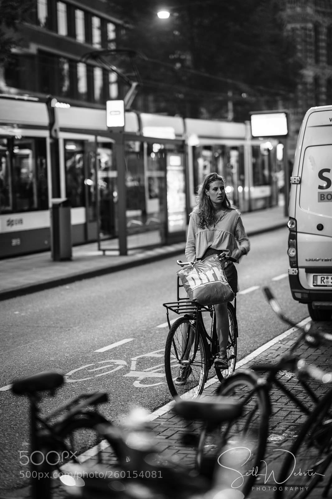 Sony a7R III sample photo. Patiently waiting photography