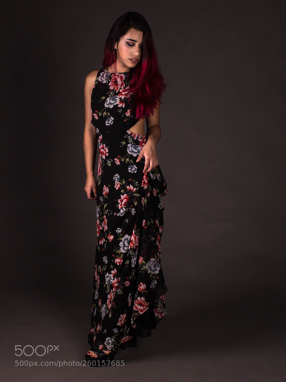 Canon EOS 1200D (EOS Rebel T5 / EOS Kiss X70 / EOS Hi) sample photo. Floral dress photography