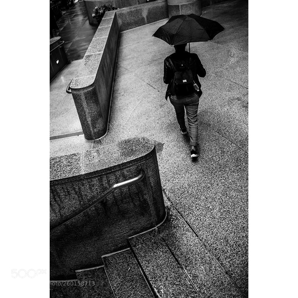 Fujifilm X-T2 sample photo. Black 'brella photography