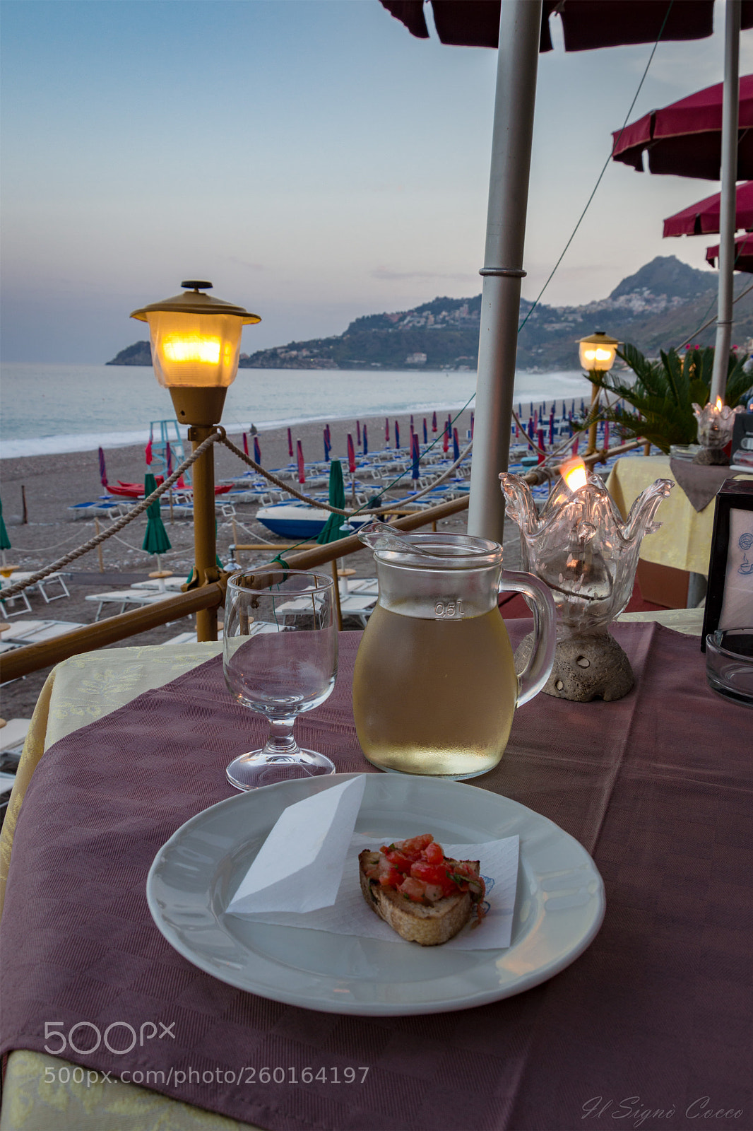 Nikon D3200 sample photo. A perfect evening photography
