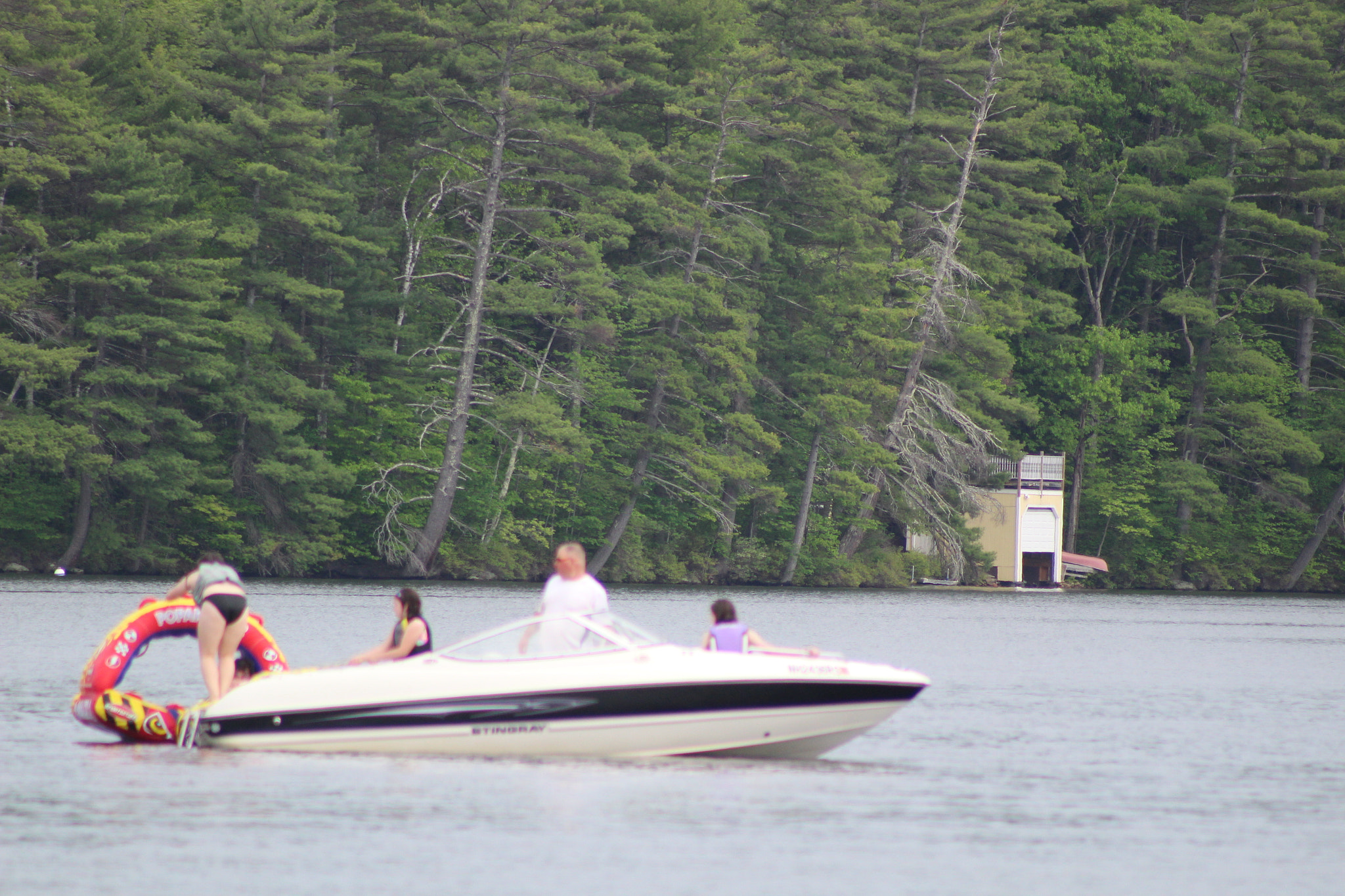 Canon EF 75-300mm f/4-5.6 sample photo. Img photography