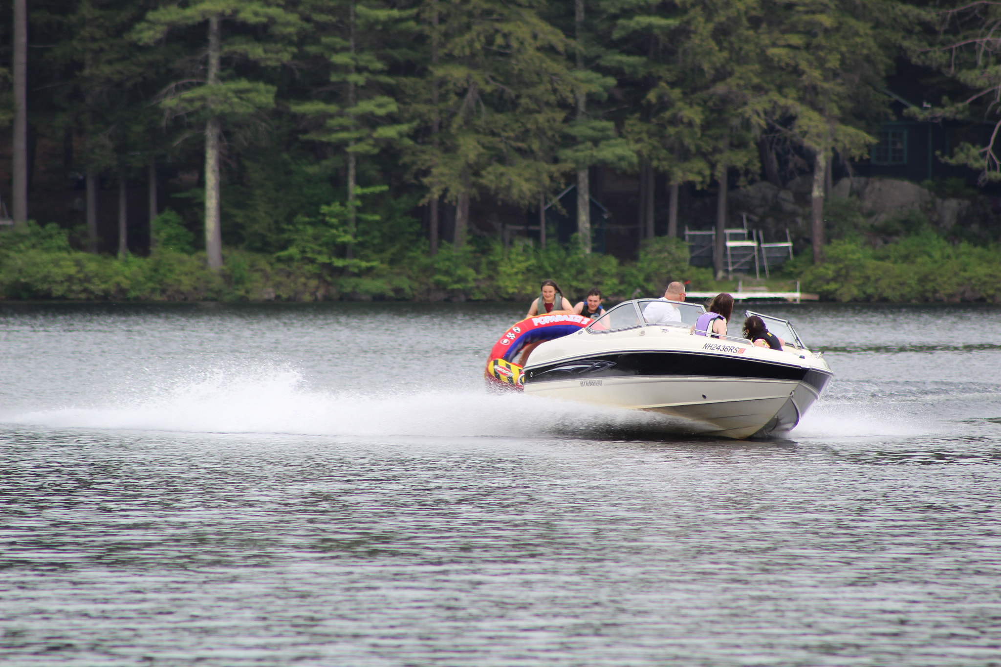 Canon EF 75-300mm f/4-5.6 sample photo. Img photography