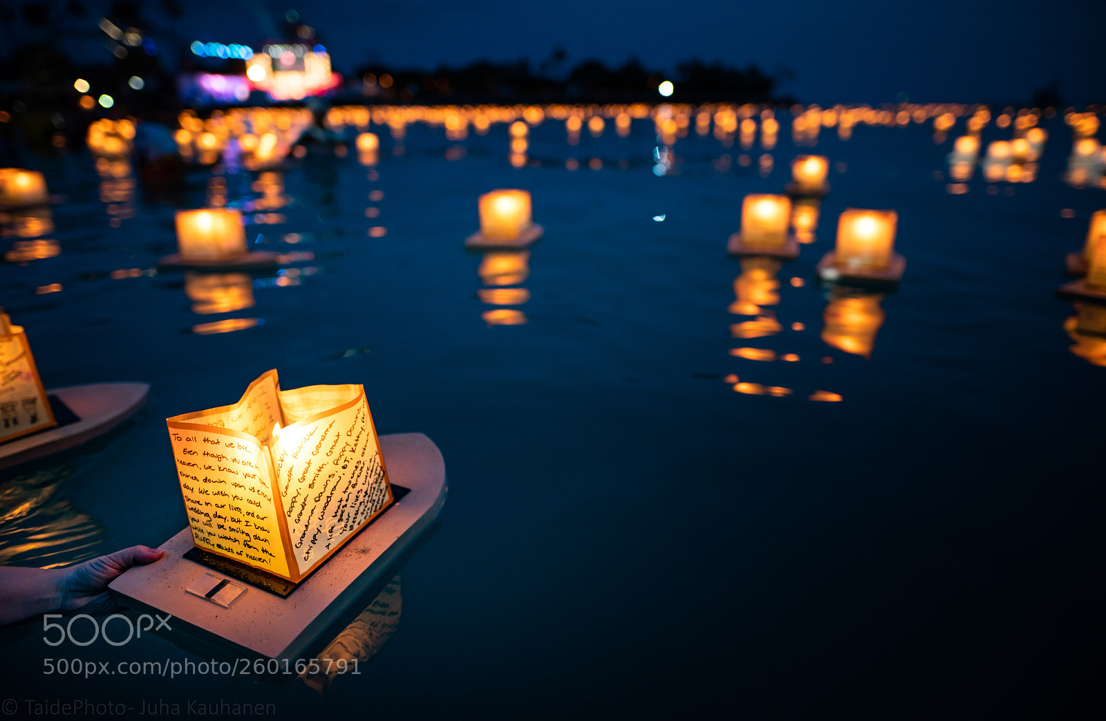 Sony a7R II sample photo. Lantern floating photography