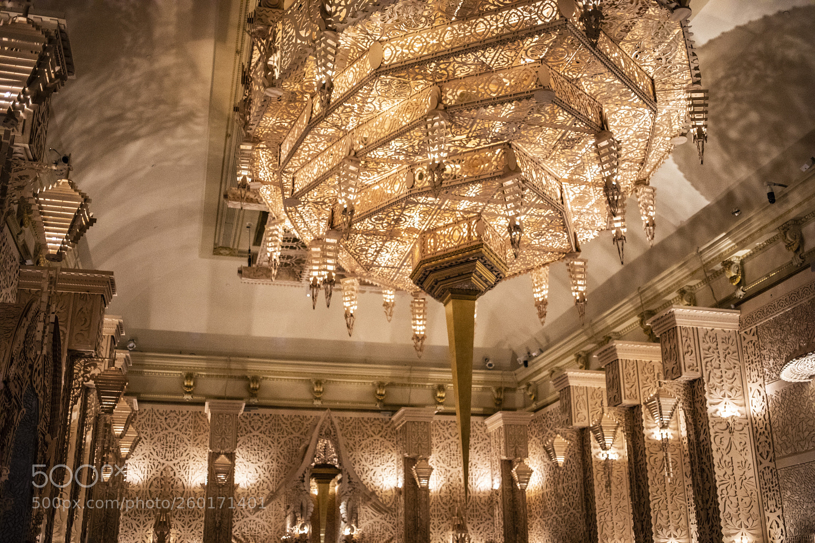 Canon EOS 5D Mark IV sample photo. Temple by david best photography