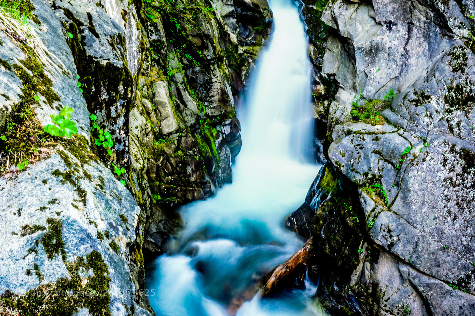 Sony a6500 sample photo. Waterfall stream photography