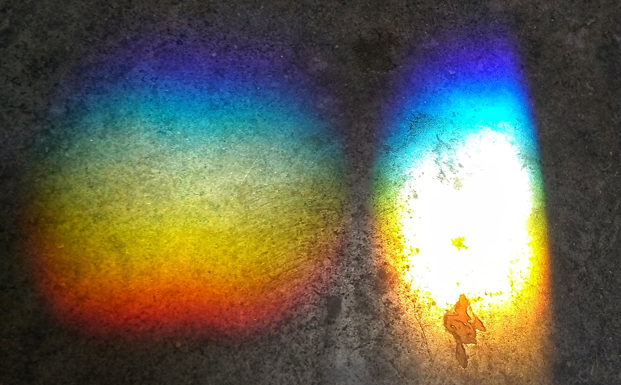 Motorola Moto G (5S) Plus sample photo. Rainbow on the floor;) photography