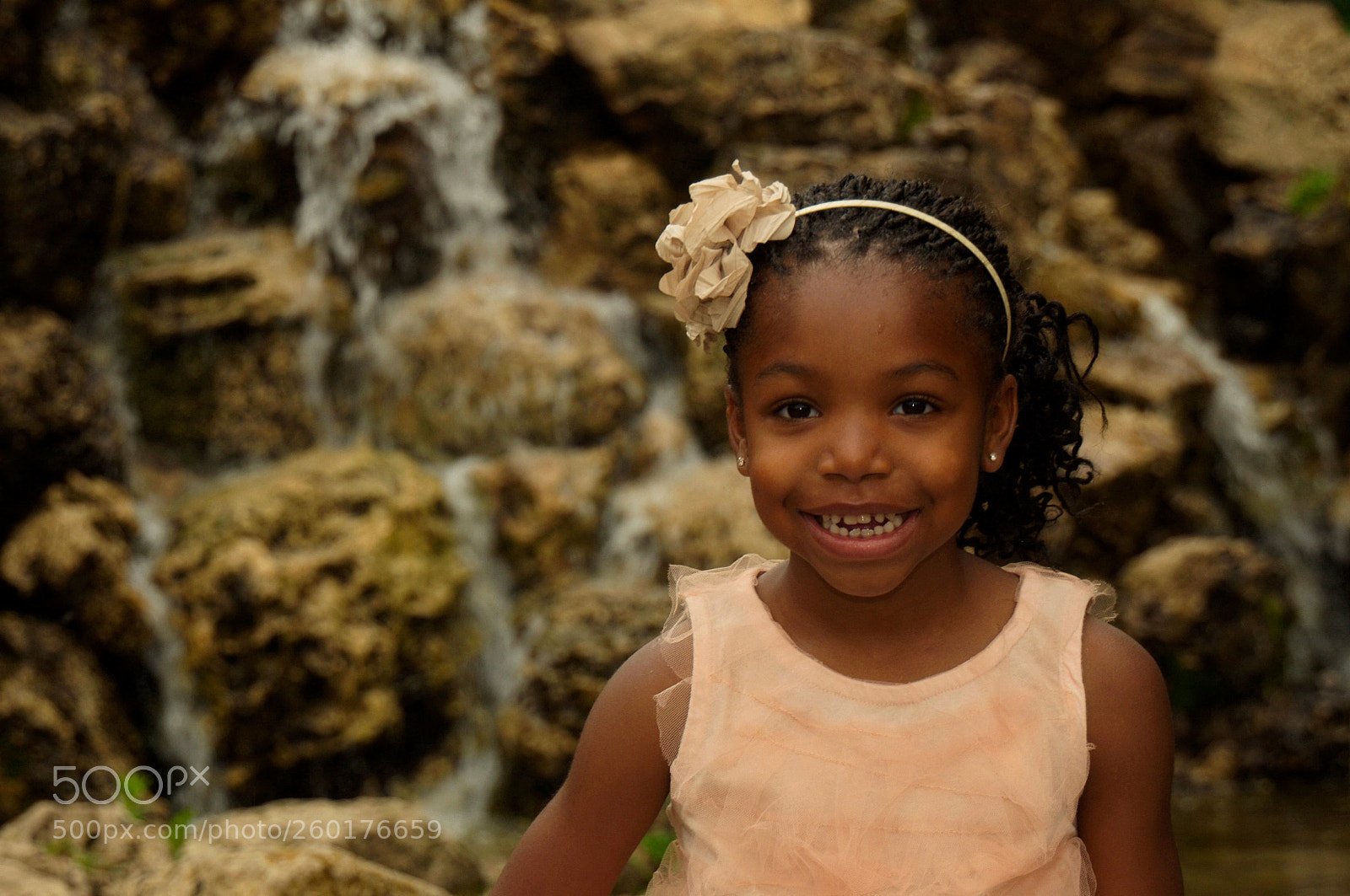 Nikon D5000 sample photo. Vo photography