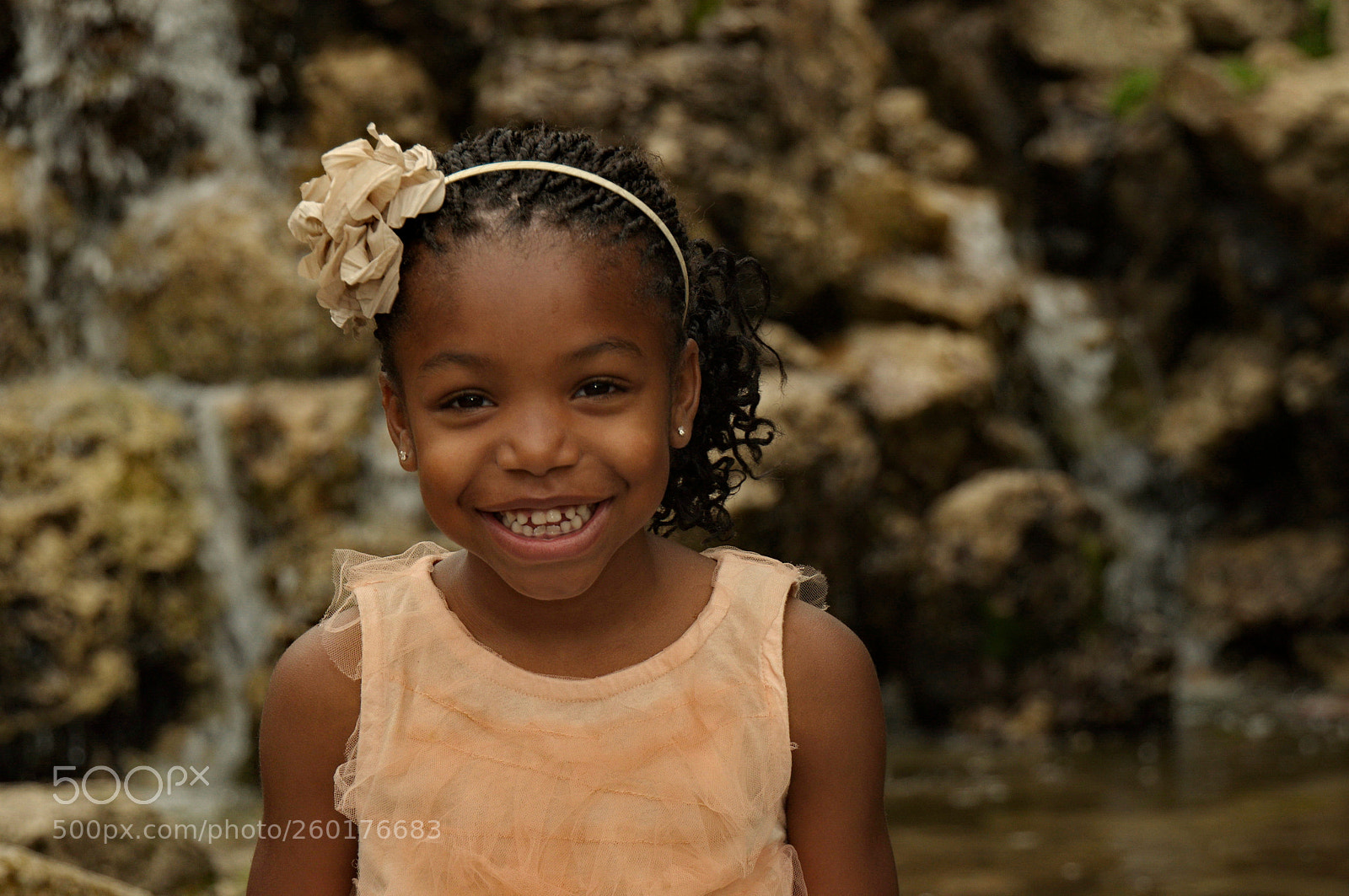 Nikon D5000 sample photo. Vo photography