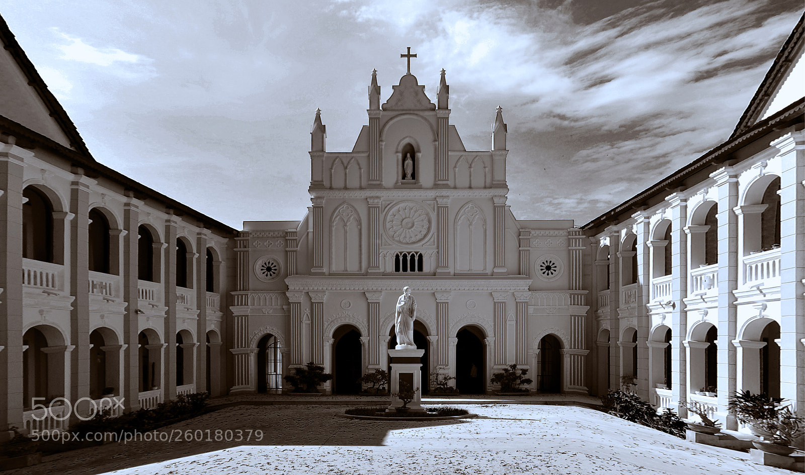 Nikon D90 sample photo. Ancient chapel in black photography