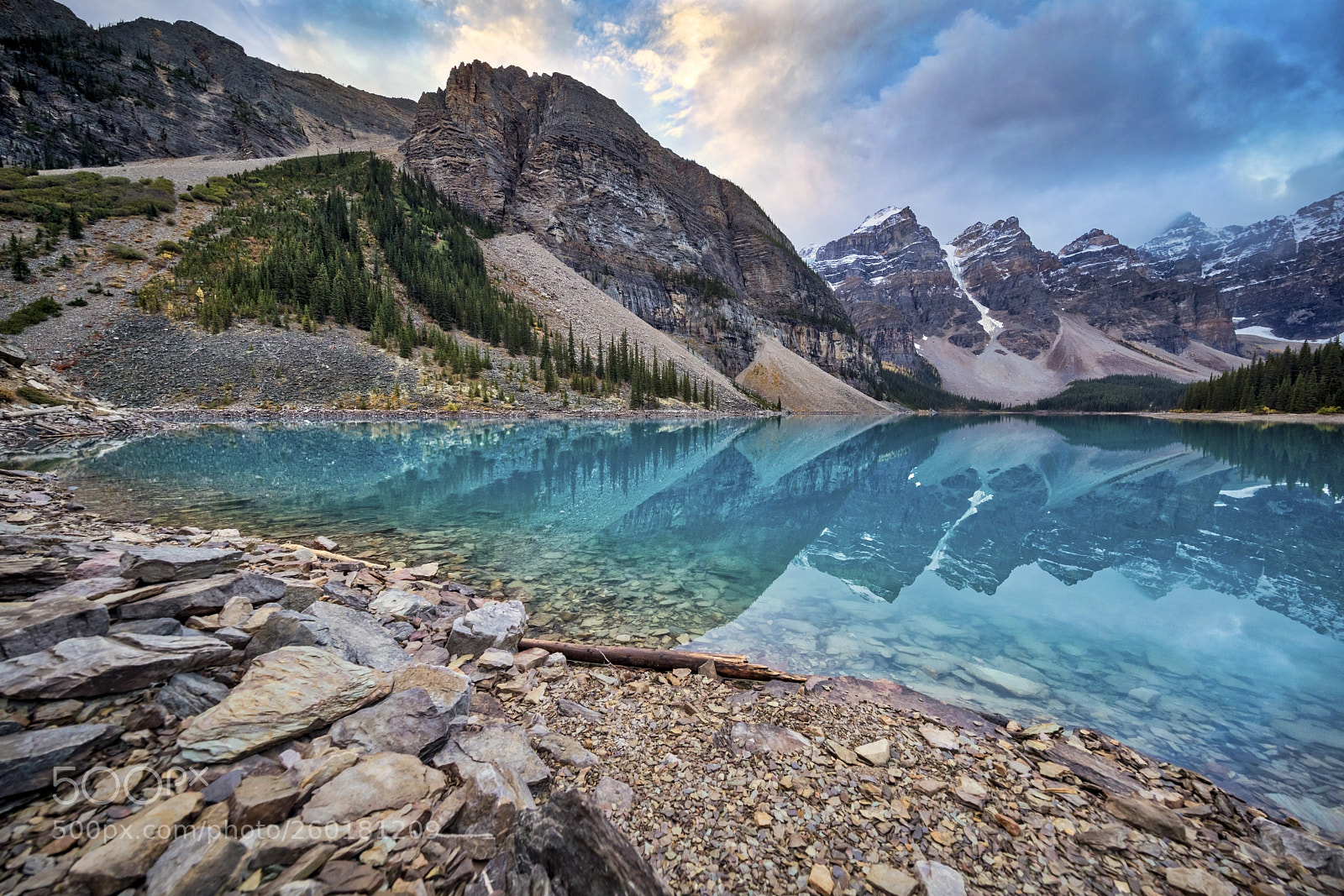 Canon EOS-1D X Mark II sample photo. Moraine sunrise photography
