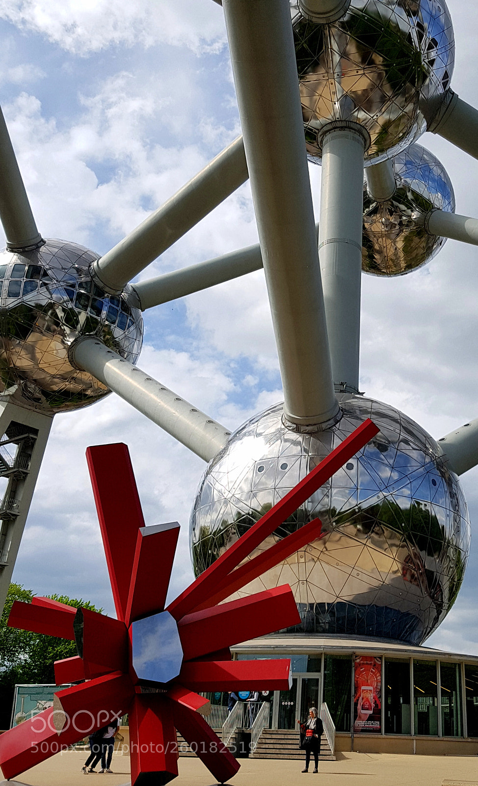 Samsung Galaxy S7 Edge sample photo. Atomium photography