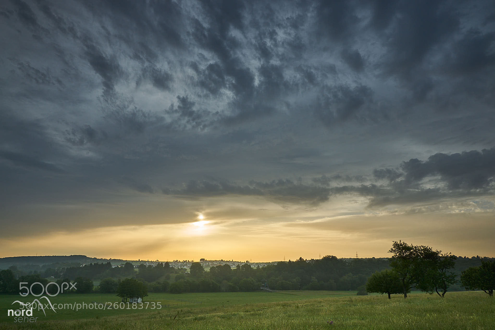 Sony ILCA-77M2 sample photo. Morgendrama photography