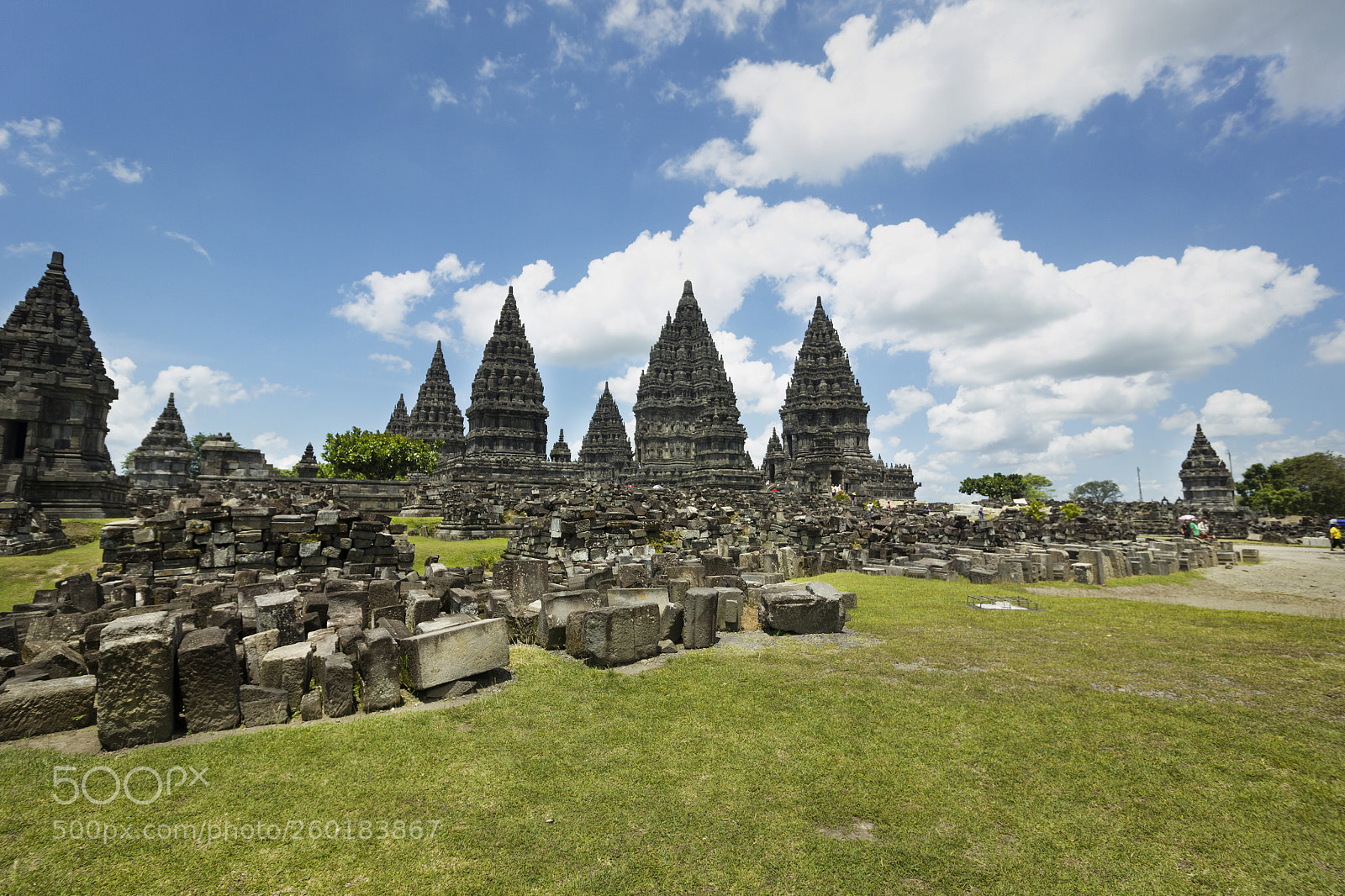 Canon EOS 550D (EOS Rebel T2i / EOS Kiss X4) sample photo. Candi prambhanan photography