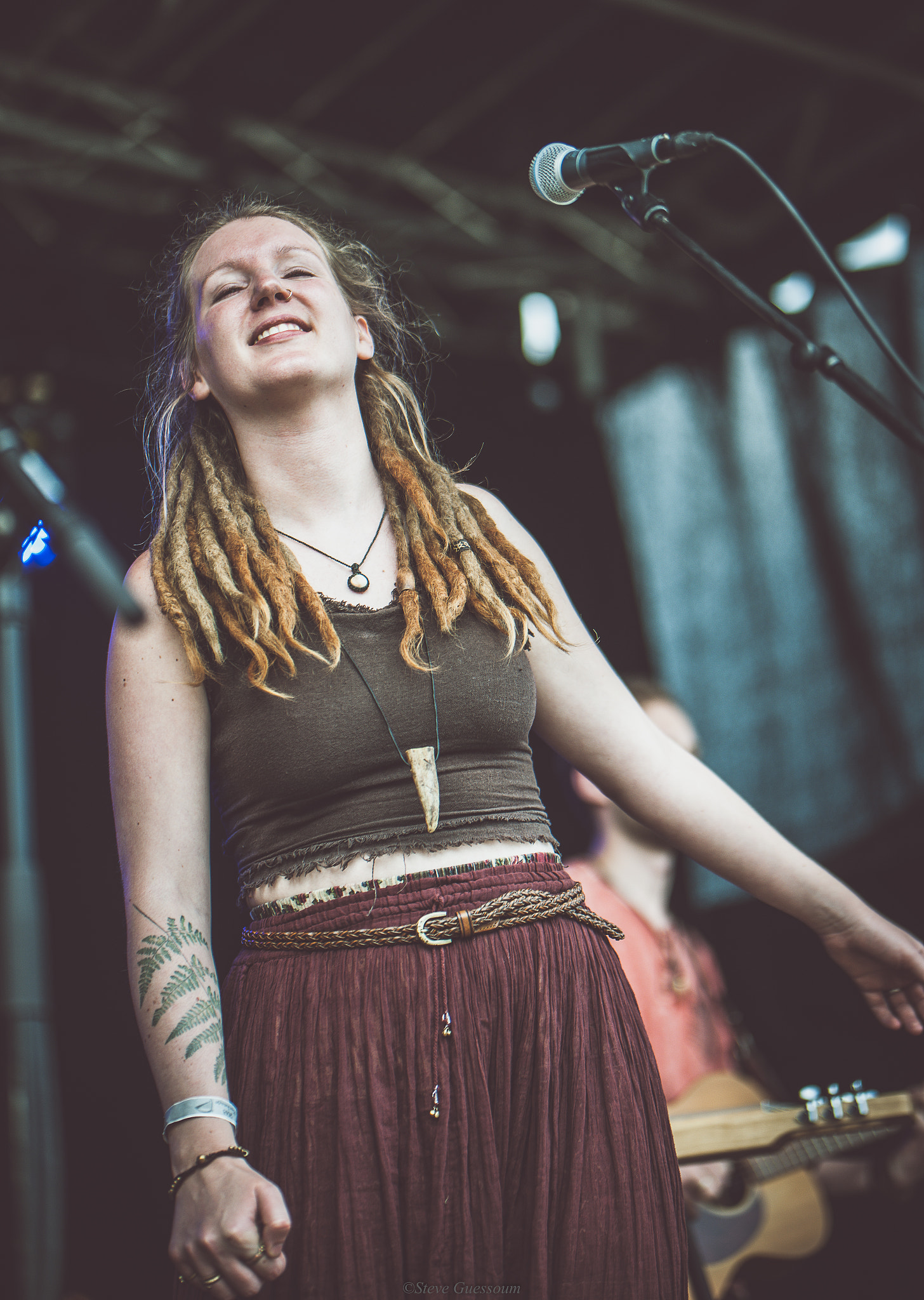 Nikon D3X sample photo. Hanna half a mile performance keltfest photography