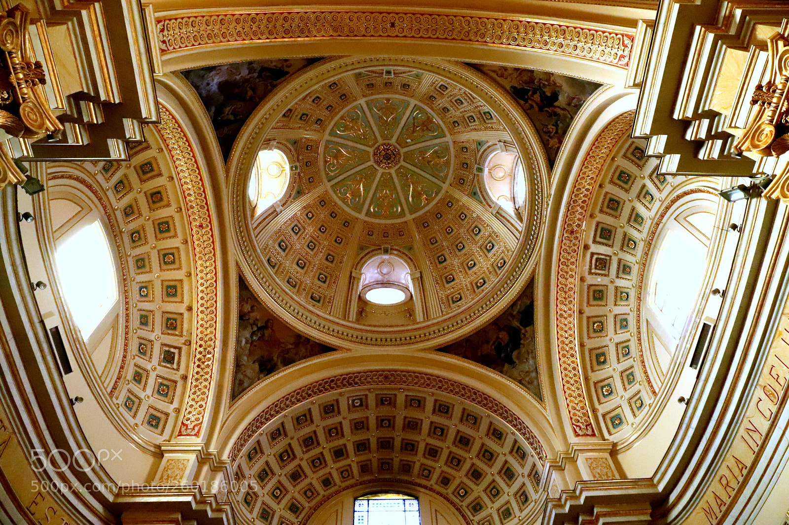 Canon EF 24-70mm F4L IS USM sample photo. Santa maria maggiore church photography