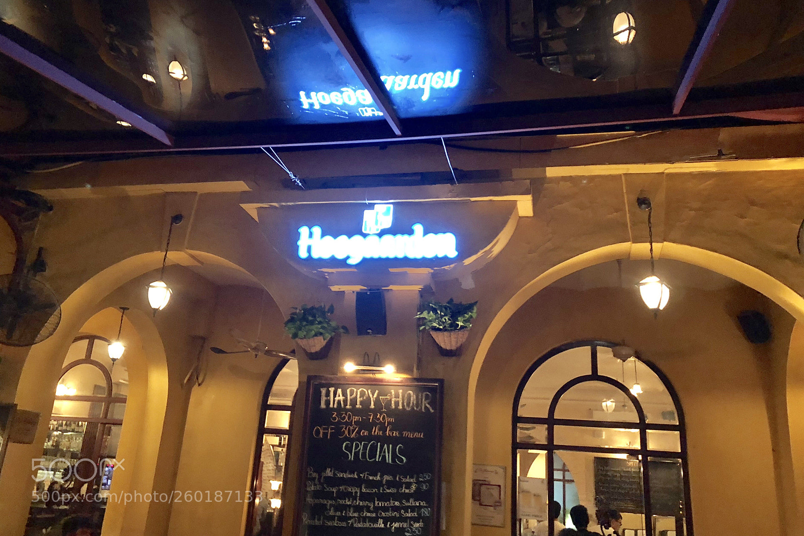 Apple iPhone 8 sample photo. Entrance of restaurant photography