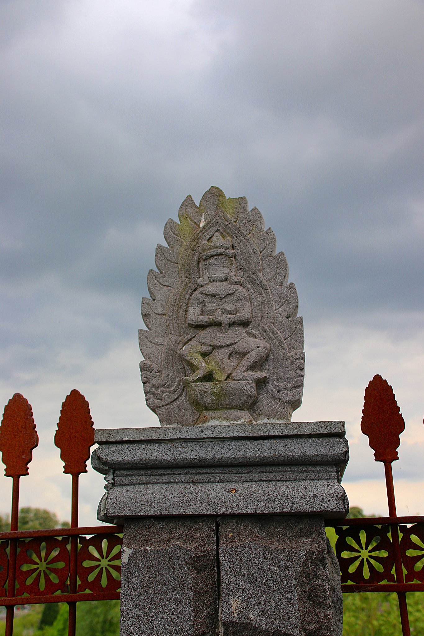 Canon EF 75-300mm F4.0-5.6 IS USM sample photo. Pairi daiza photography