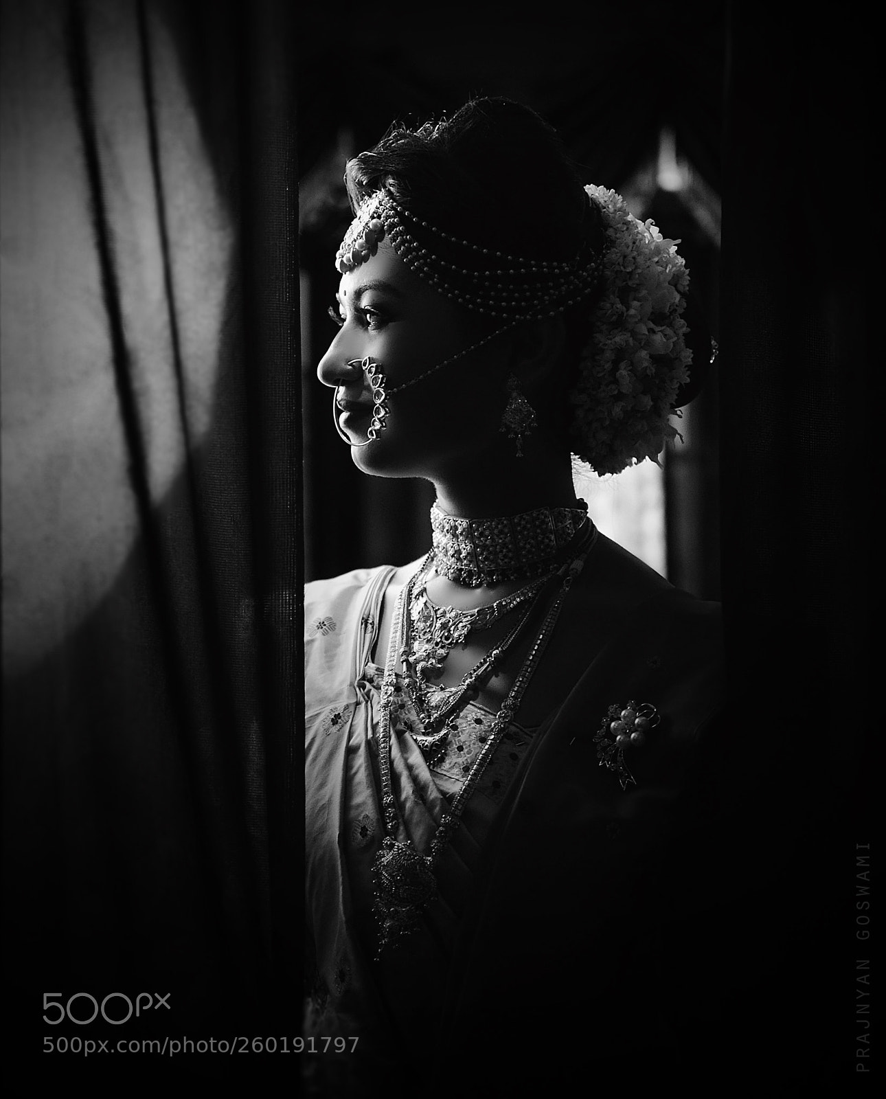 Nikon D7000 sample photo. A portrait in the photography