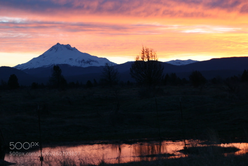 Canon EOS 20D sample photo. Bend, oregon photography