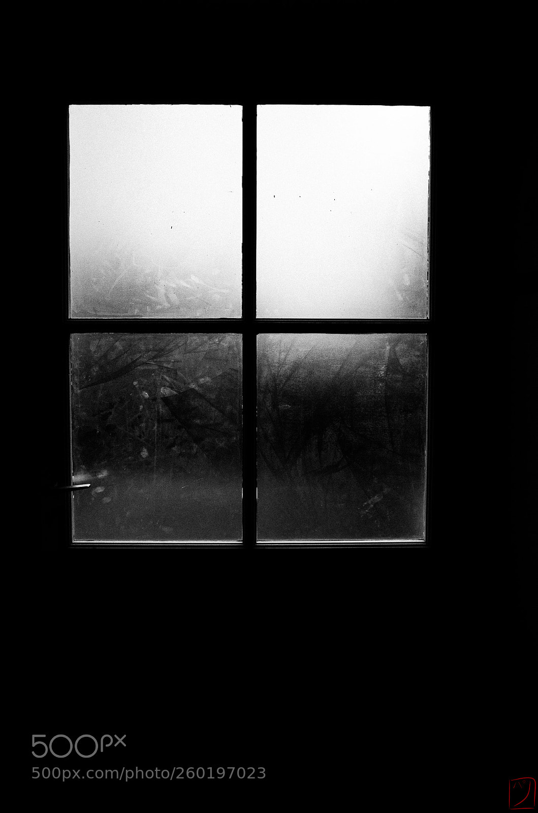 Ricoh GR II sample photo. Désaxé photography