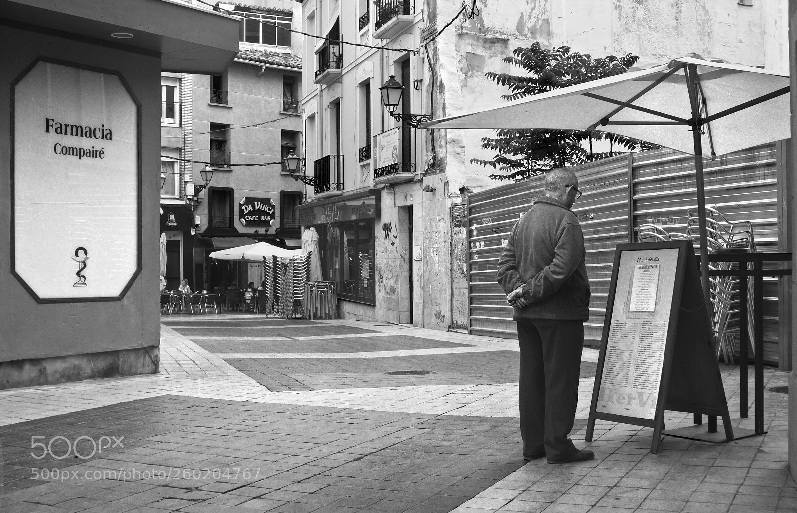 Sony Alpha a5000 (ILCE 5000) sample photo. Cuando el hambre aprieta... photography