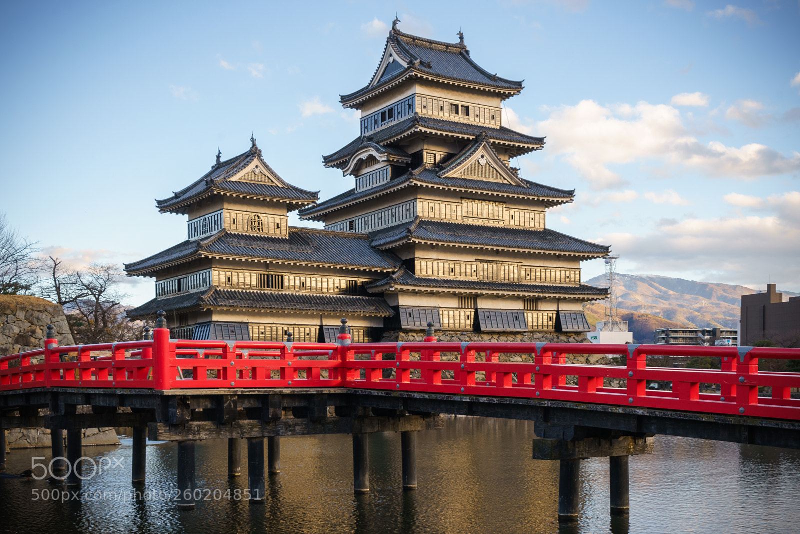 Sony a7 II sample photo. Matsumoto castle bathed by photography