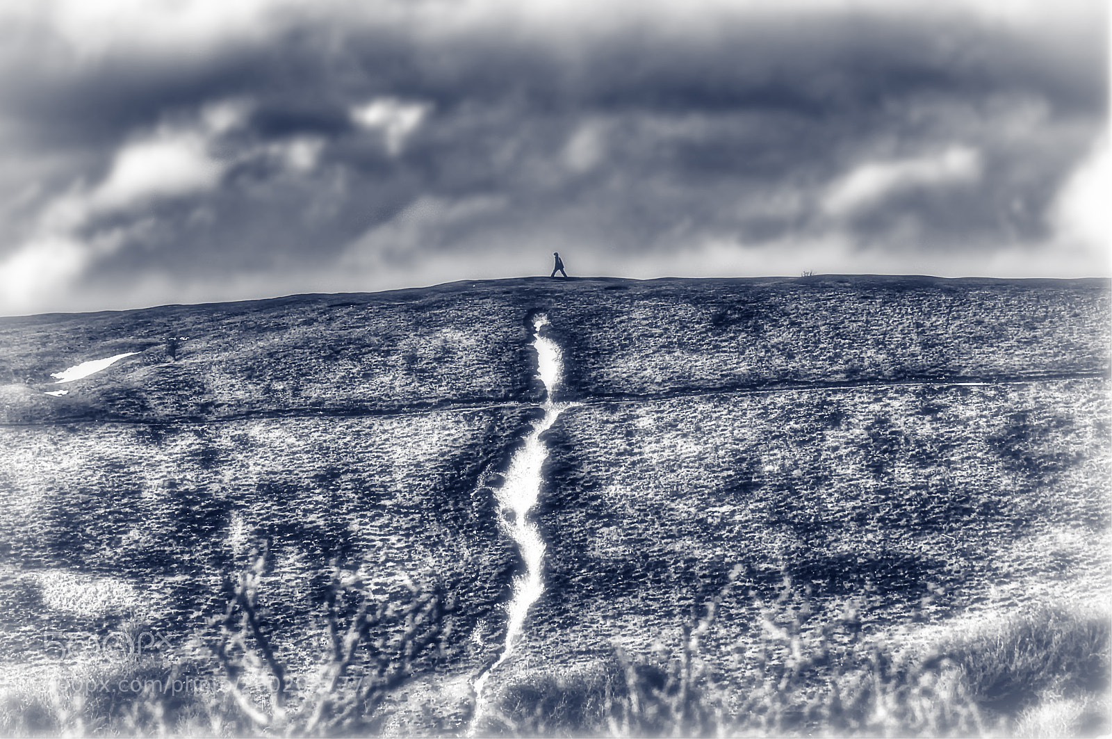 Nikon D5000 sample photo. Step above the cross photography