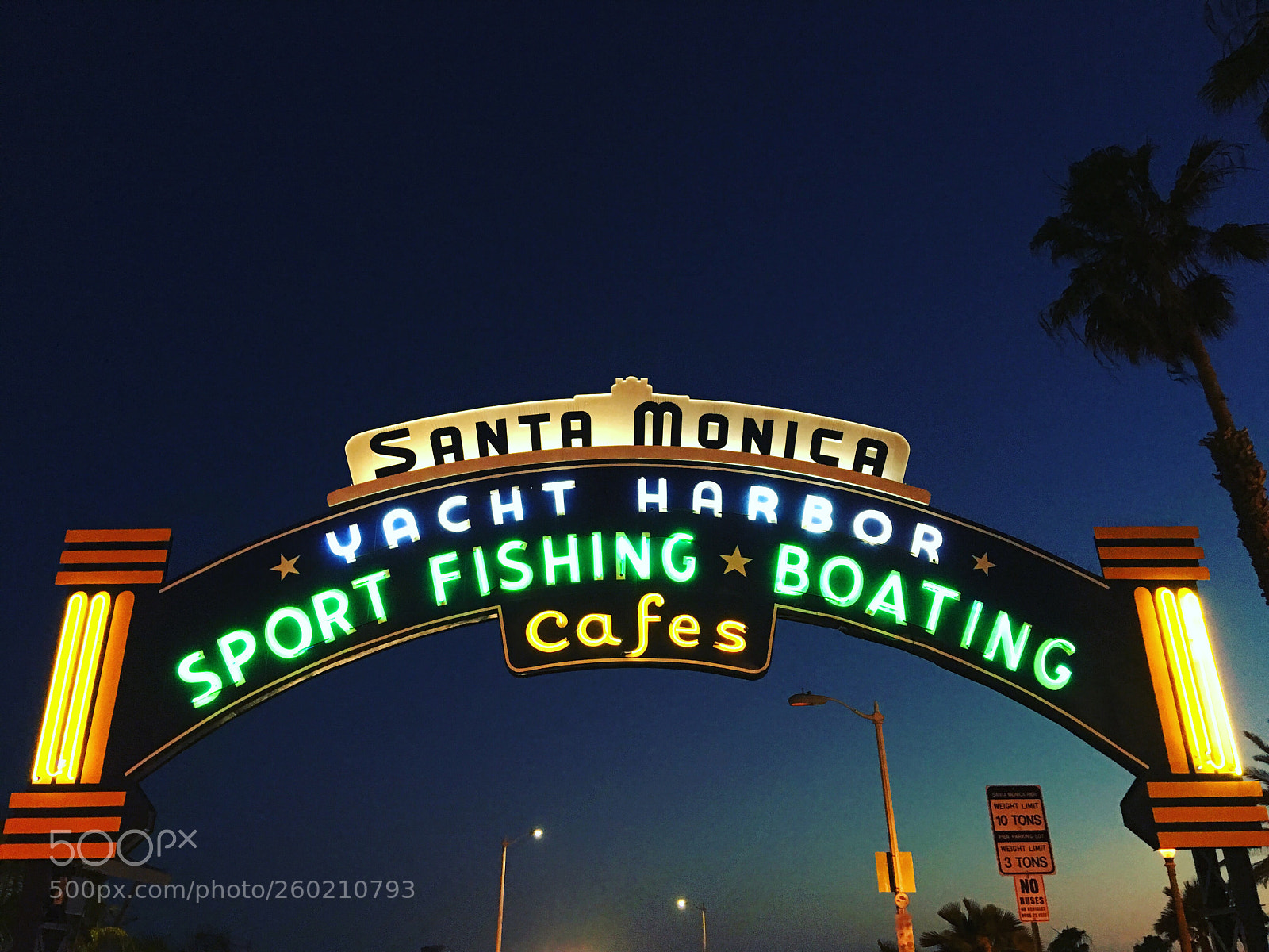 Apple iPhone 6s Plus sample photo. Santa monica pier  photography