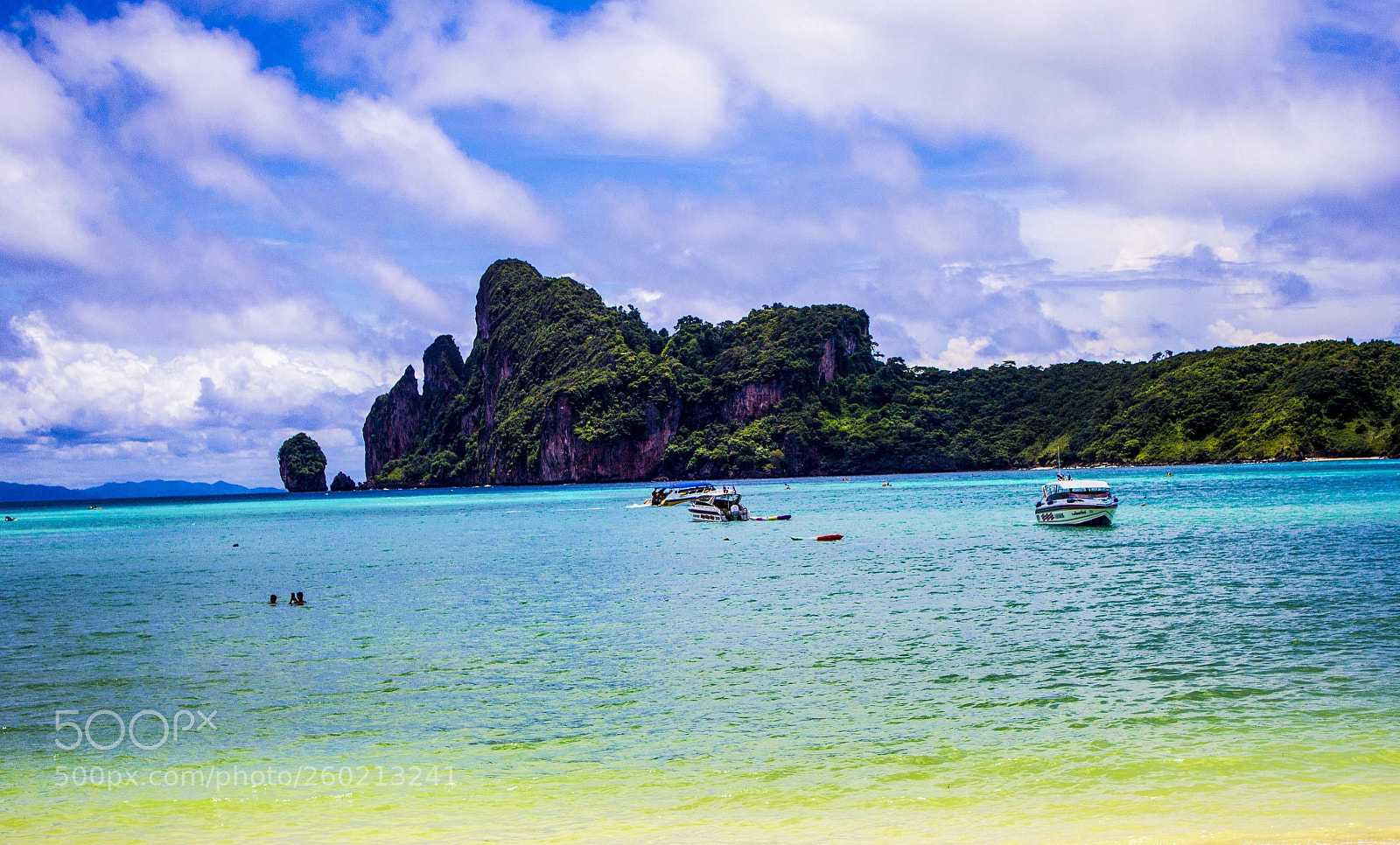 Canon EOS 60D sample photo. Clear water beach photography