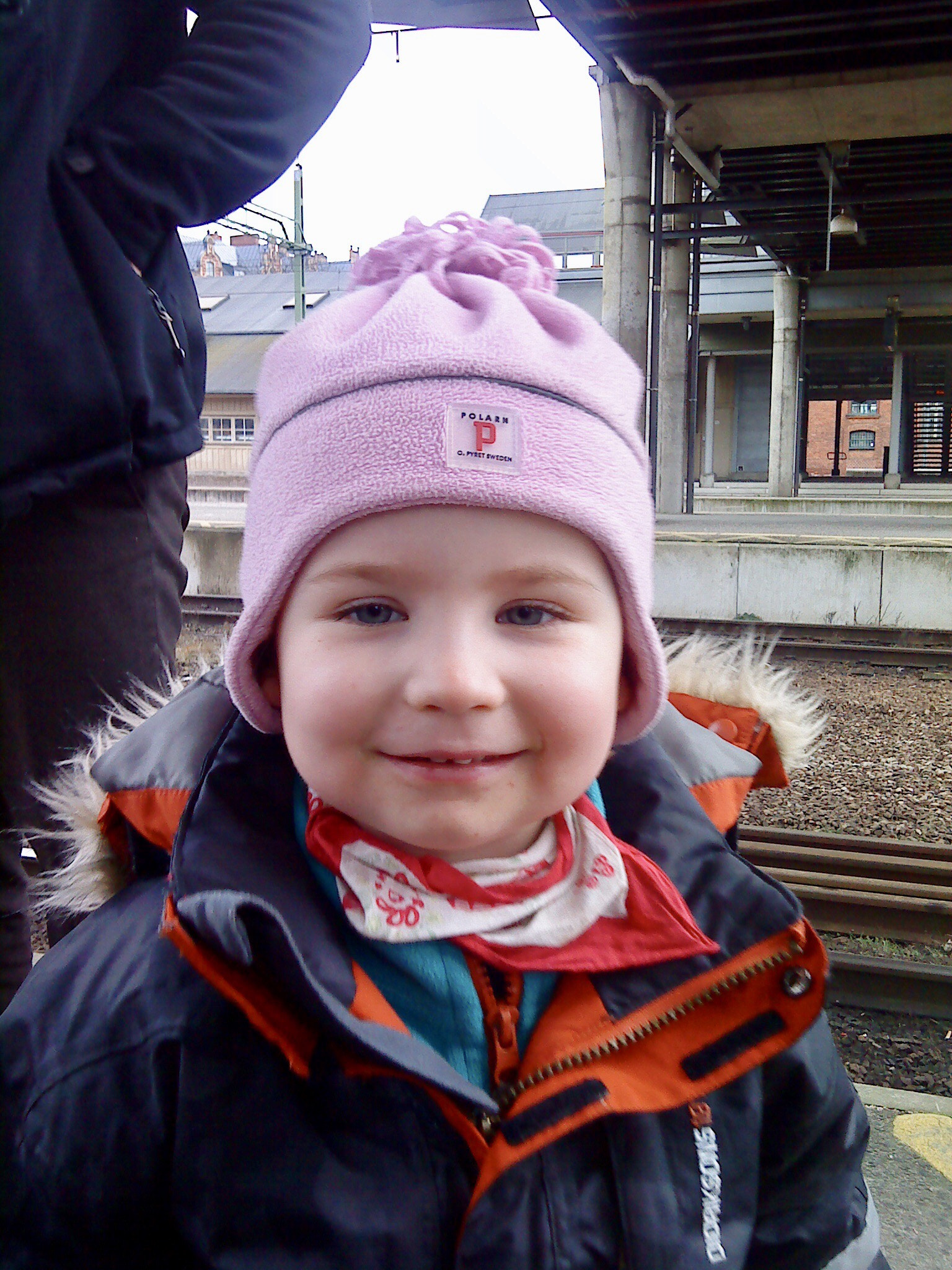 Sony Ericsson W890i sample photo. A grandchild photography